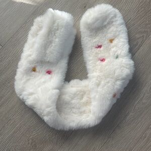 Elegant White Faux Fur Scarf with Colorful Accents